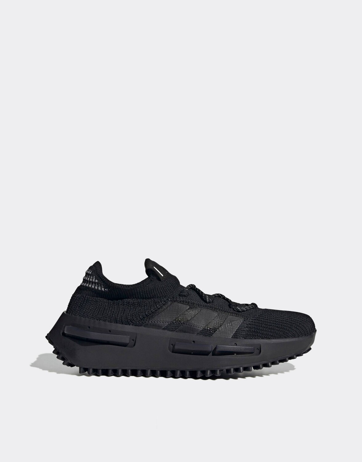 

Черные кроссовки adidas Originals, Черный
