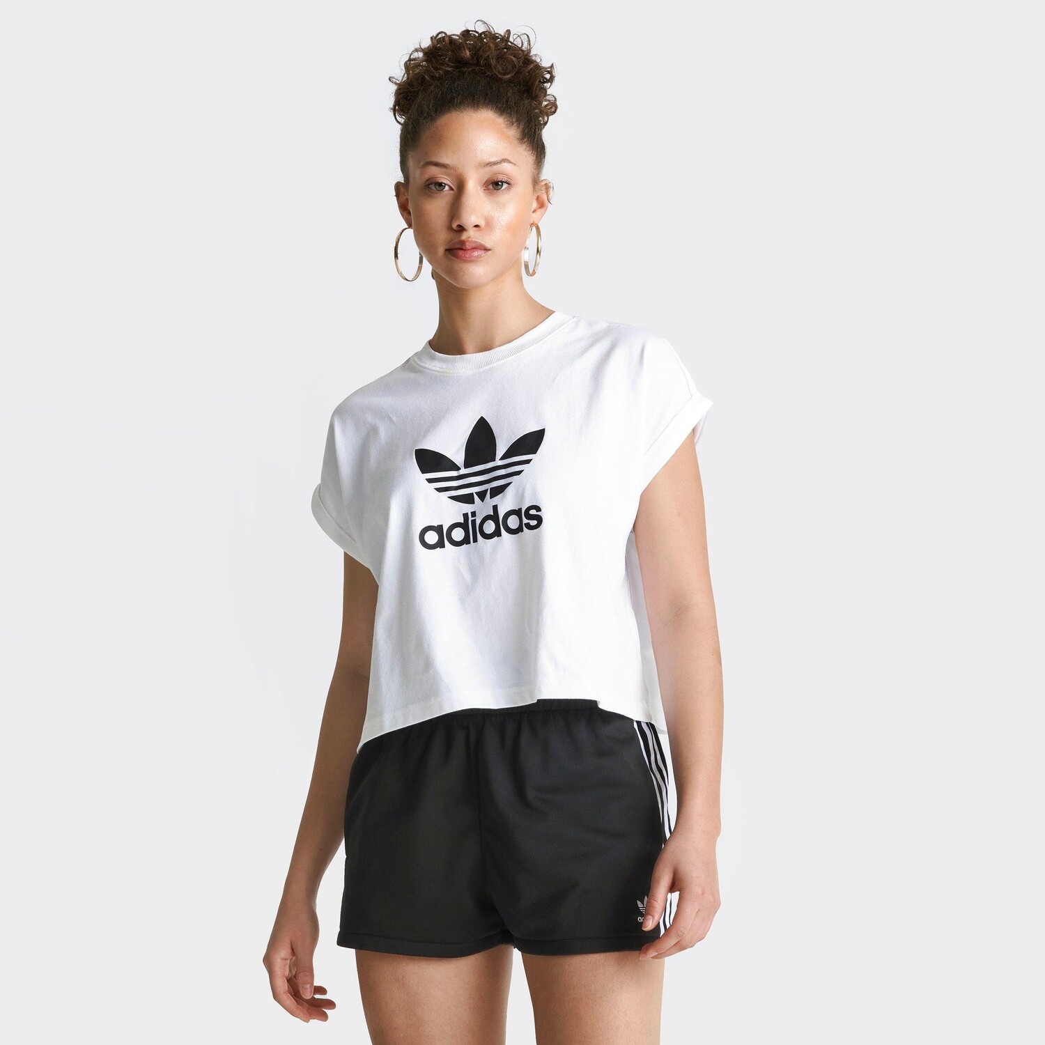 

Женская футболка Adidas Originals IC5467, белый