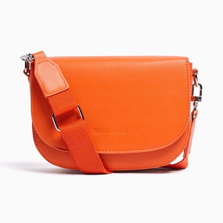 

Сумка кросс-боди Bershka With Flap, оранжевый