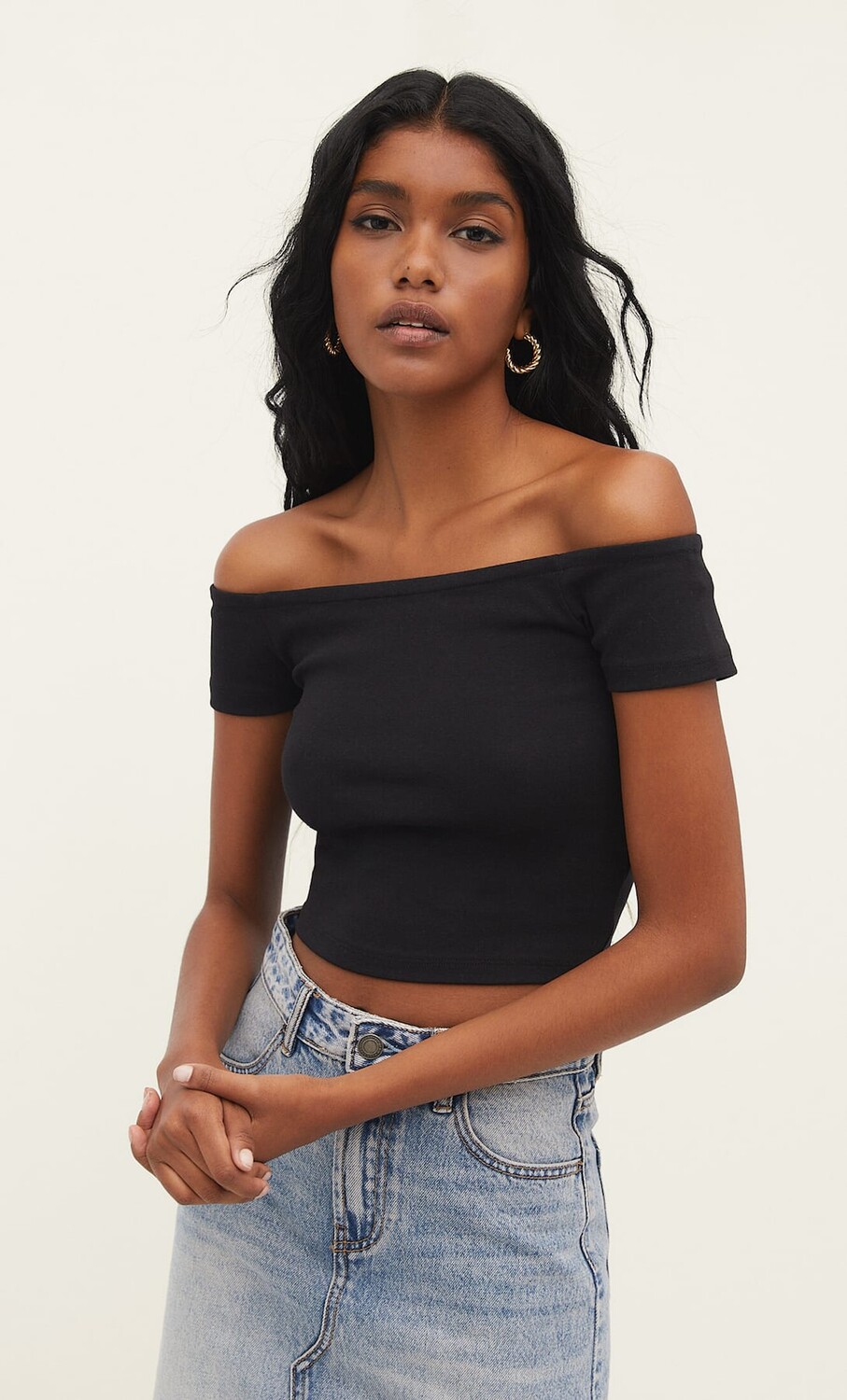 

Бардо топ Stradivarius, черный