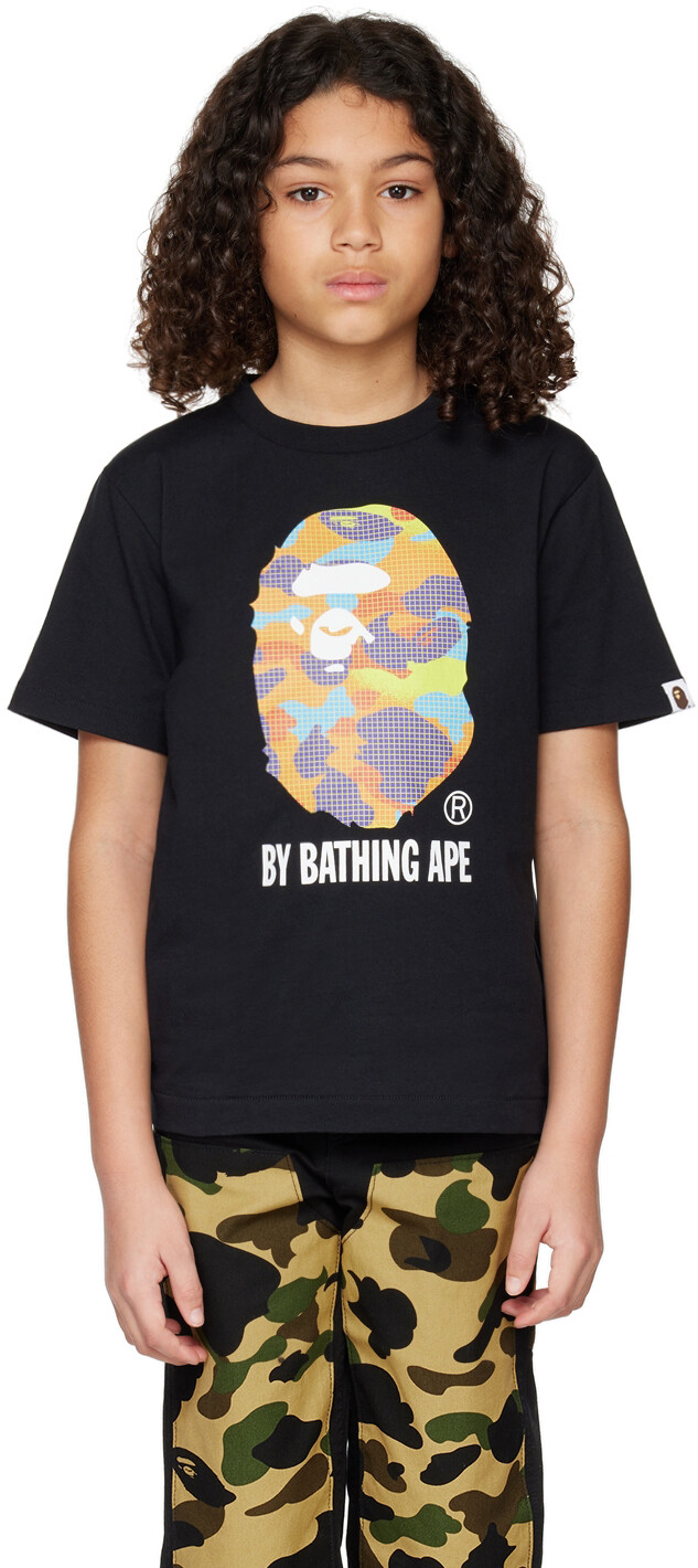 

Детская черная футболка с камуфляжным принтом в сетку BAPE