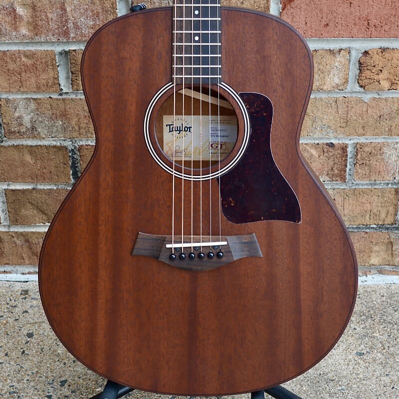 

Тейлор ДжиТи Махагони Taylor GTe Mahogany