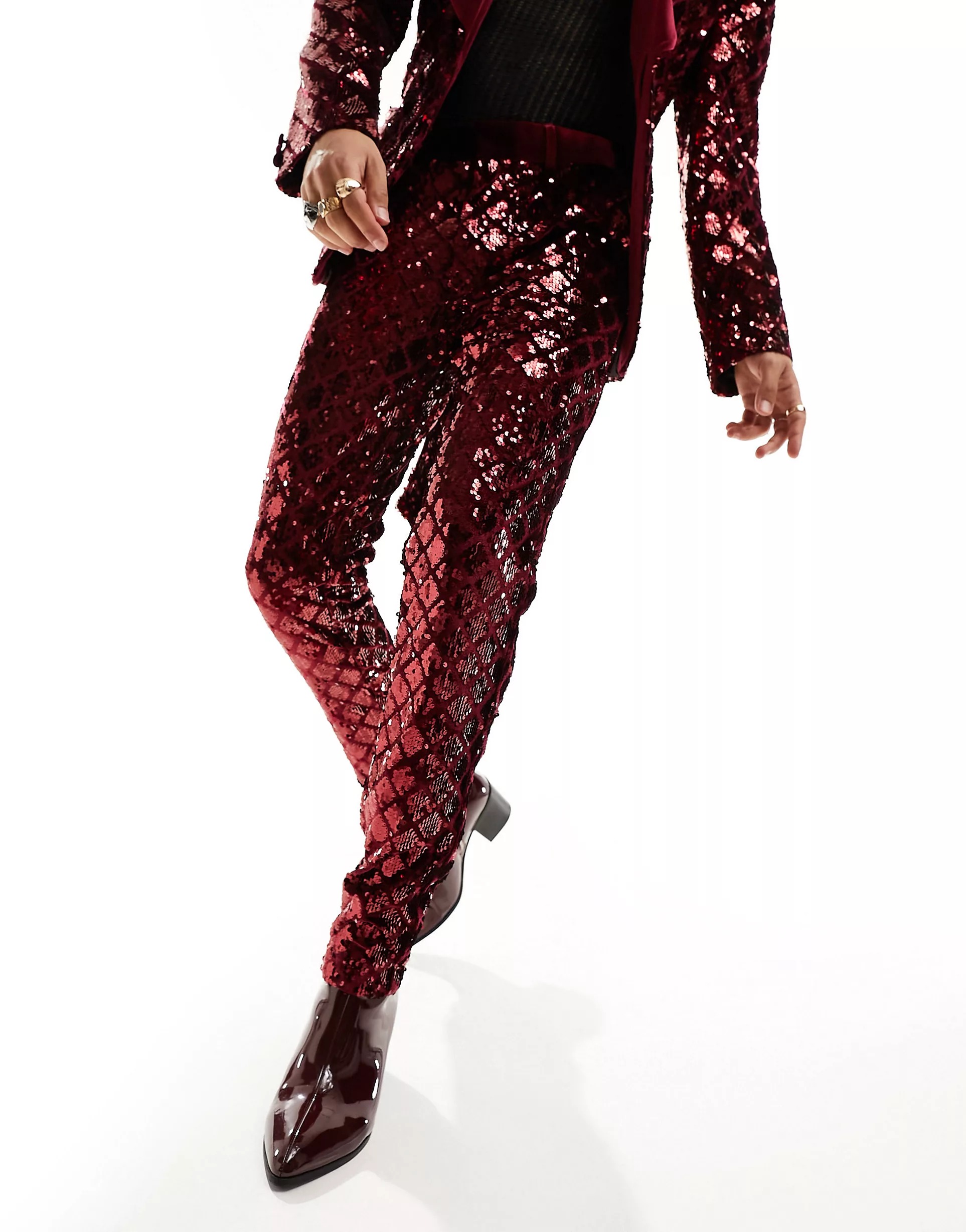 цена Брюки Asos Design Skinny Suit In Diamond Sequin, бордовый