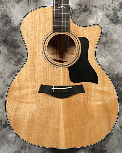 

Тейлор - 424ce LTD Делюкс Урбан Эш Лимитед Taylor - 424ce LTD Deluxe Urban Limited