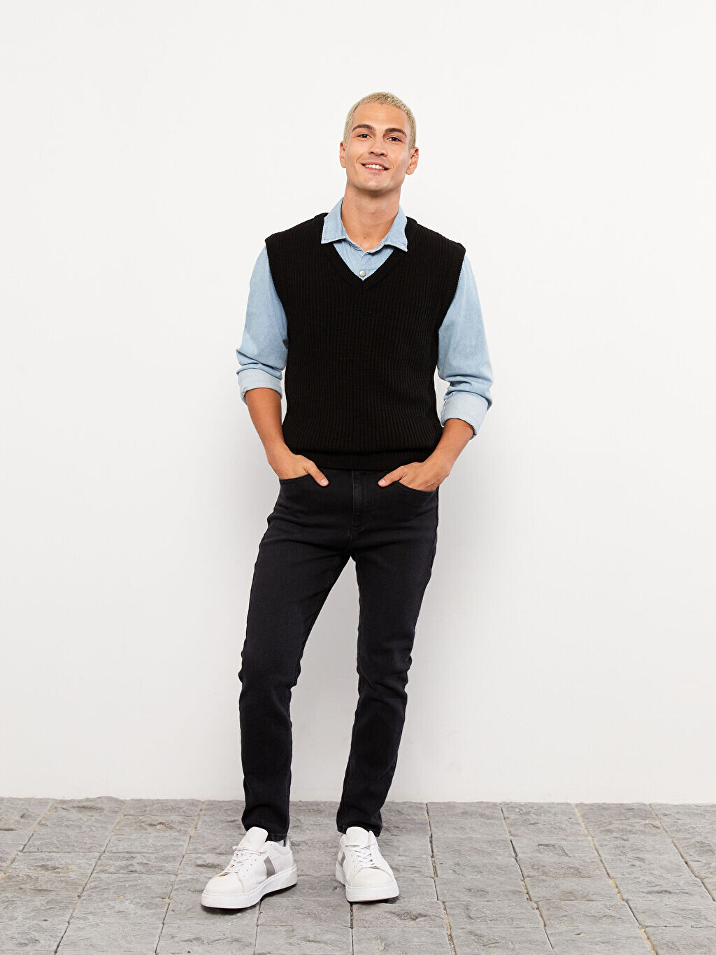 

Джинсовые мужские брюки 730 Carrot LCW Jeans