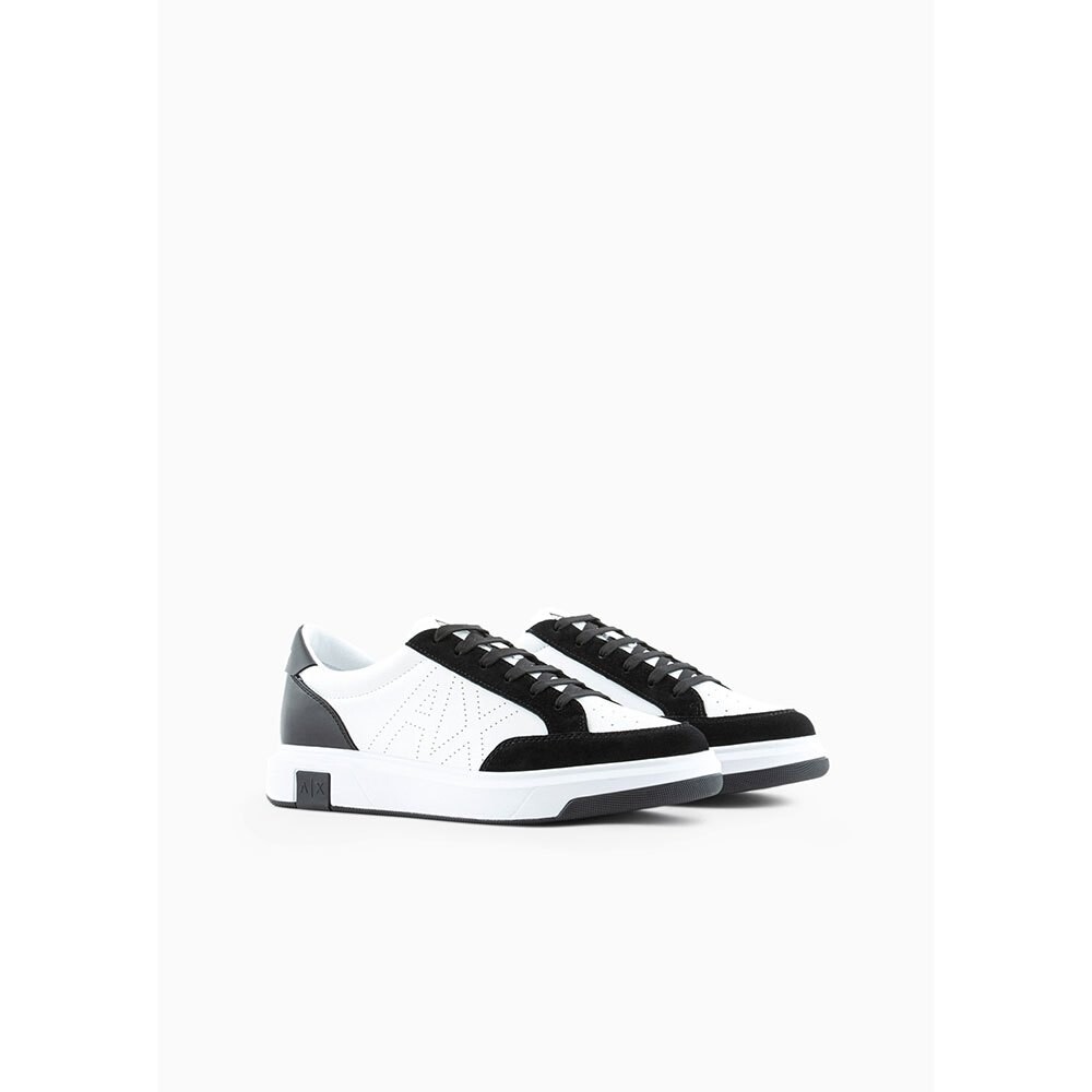 

Кроссовки Armani Exchange XUX177_XV762, белый