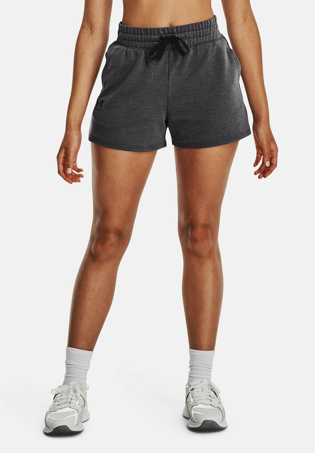 

Спортивные шорты Under Armour