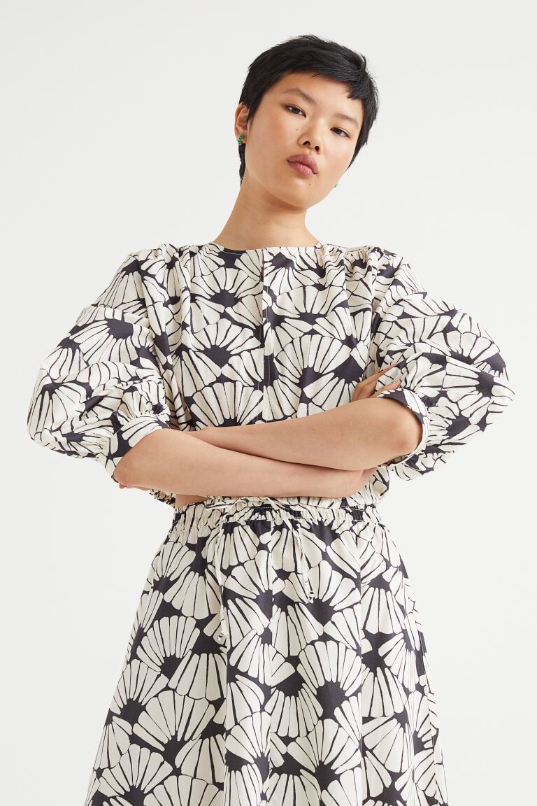 

Укороченная хлопковая блузка H&M, натуральный белый/темно-серый