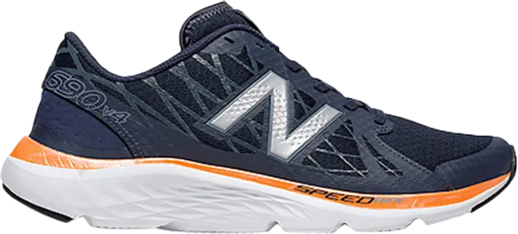 

Кроссовки New Balance 690v4, черный