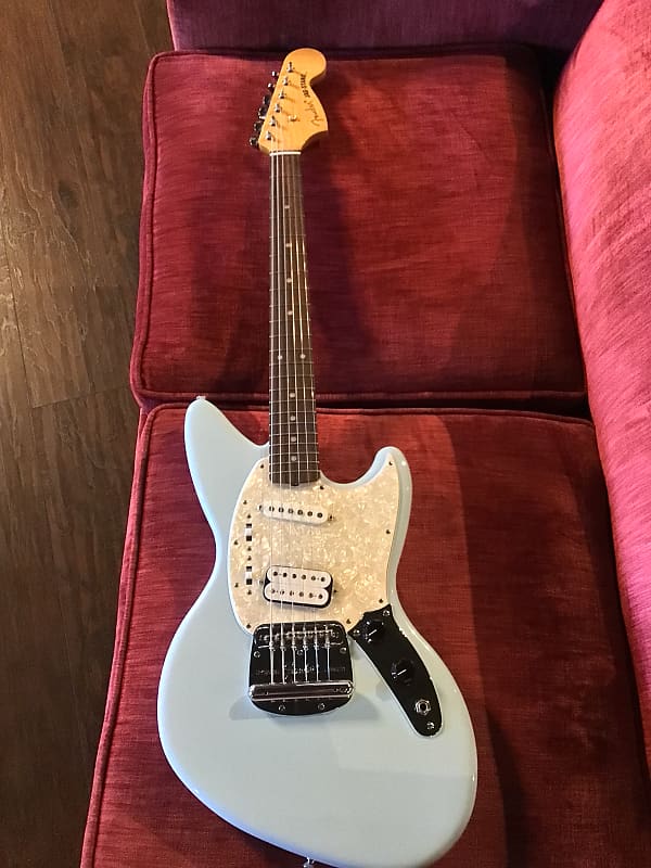 danny goldberg serving the servant remembering kurt cobain Fender Kurt Cobain Signature Jag-Stang 2021 - Present Sonic Blue