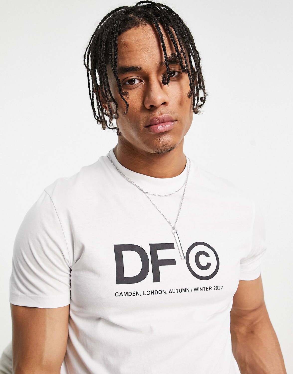 

Белая футболка с логотипом на груди ASOS Dark Future, Белый