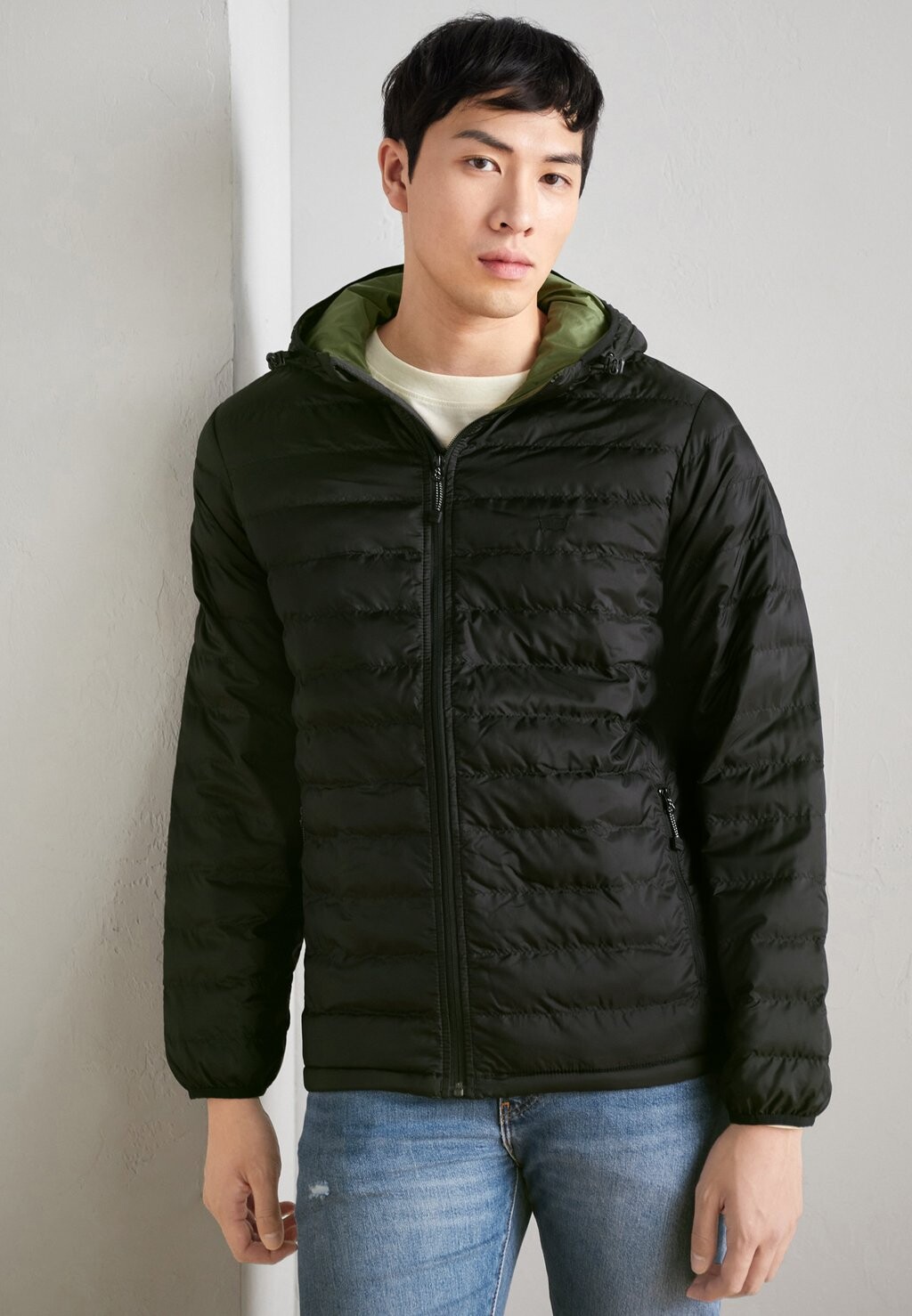 

Куртка Entertainment Levi's PIERCE PACKABLE JACKET, минерально-черный