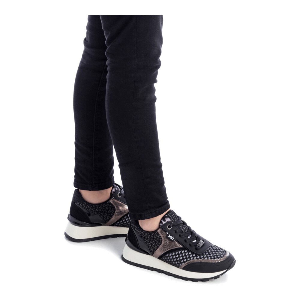 

Кроссовки Xti Zapatillas, black