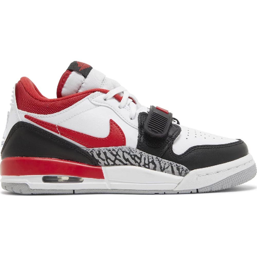 Кроссовки Nike Air Jordan Legacy 312 Low GS Fire Red, красныйбелыйчерный  – заказать с доставкой из-за рубежа через онлайн-сервис «CDEK.Shopping»