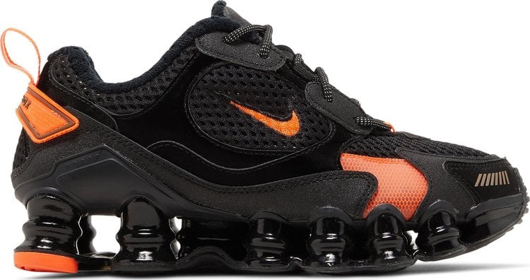 Nike shox 2024 noir et orange