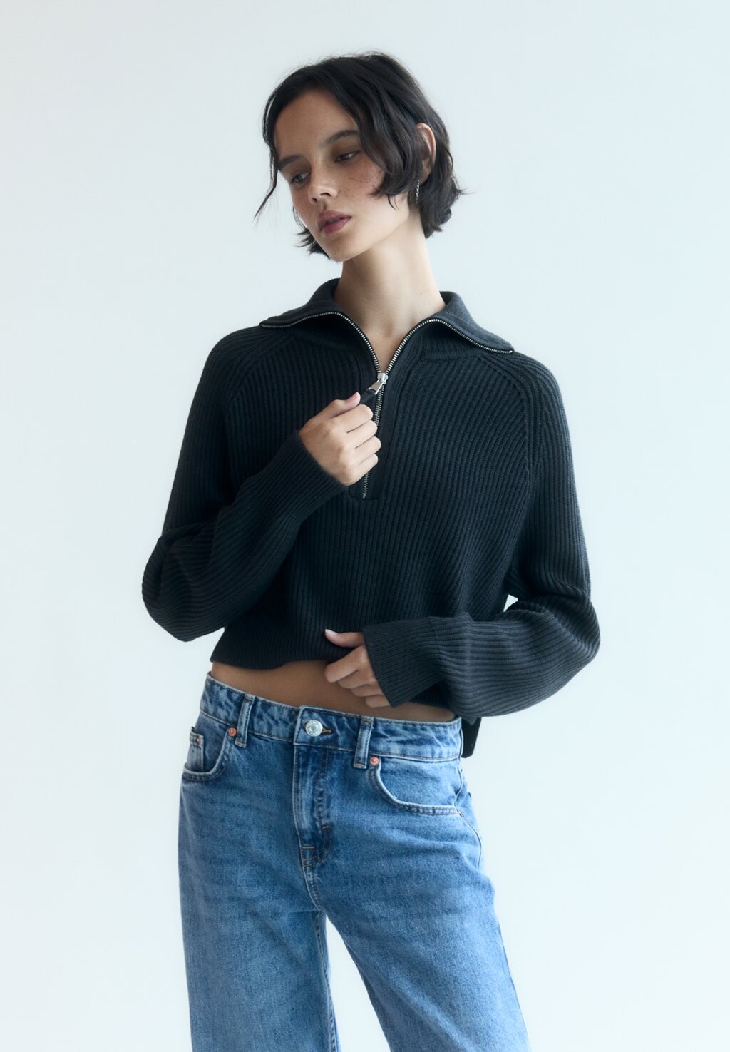 

Вязаный свитер CROPPED QUARTER PULL&BEAR, цвет dark grey