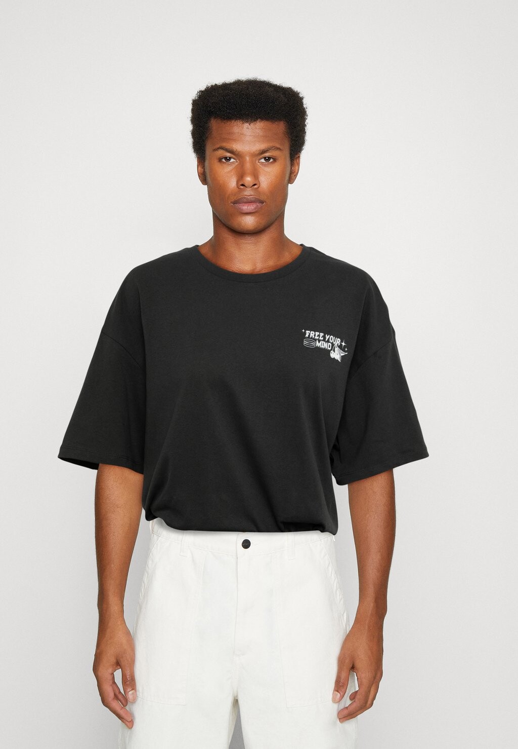 

Футболка с принтом Jack & Jones, Черный