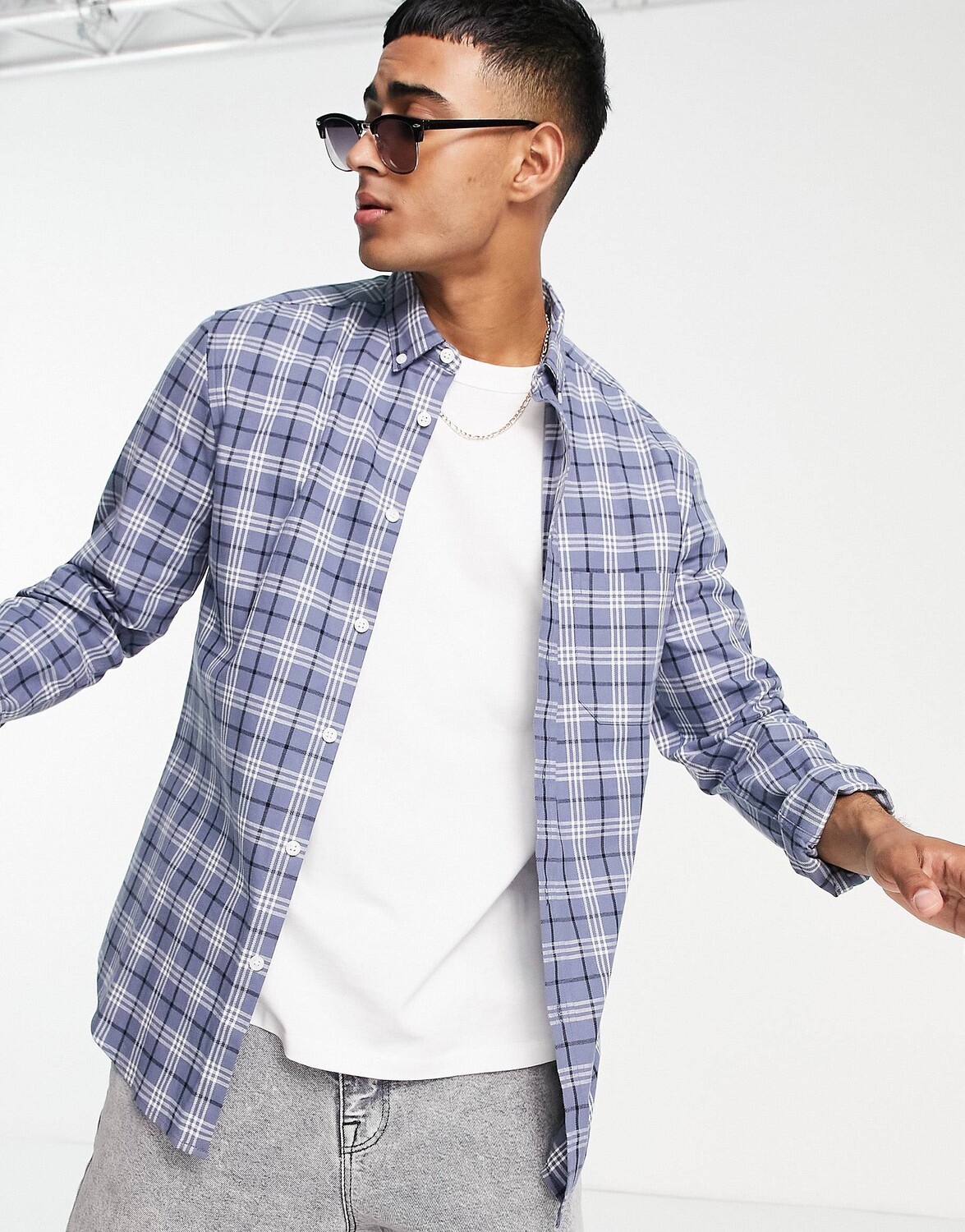 

Синяя рубашка в клетку стрейч узкого кроя ASOS DESIGN