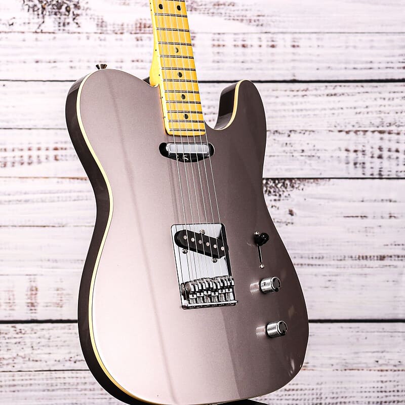 

Гитара Fender Aerodyne Special Telecaster | Дельфин Серый Металлик
