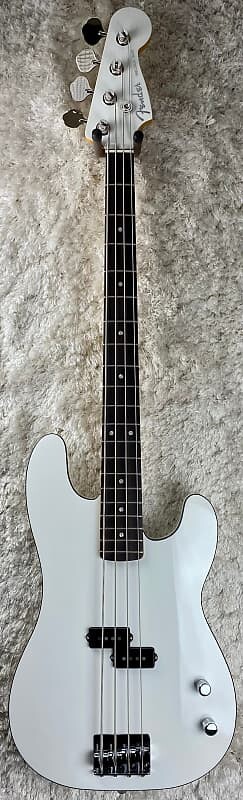 

Бас-гитара Fender Aerodyne Special Precision Bass Bright White