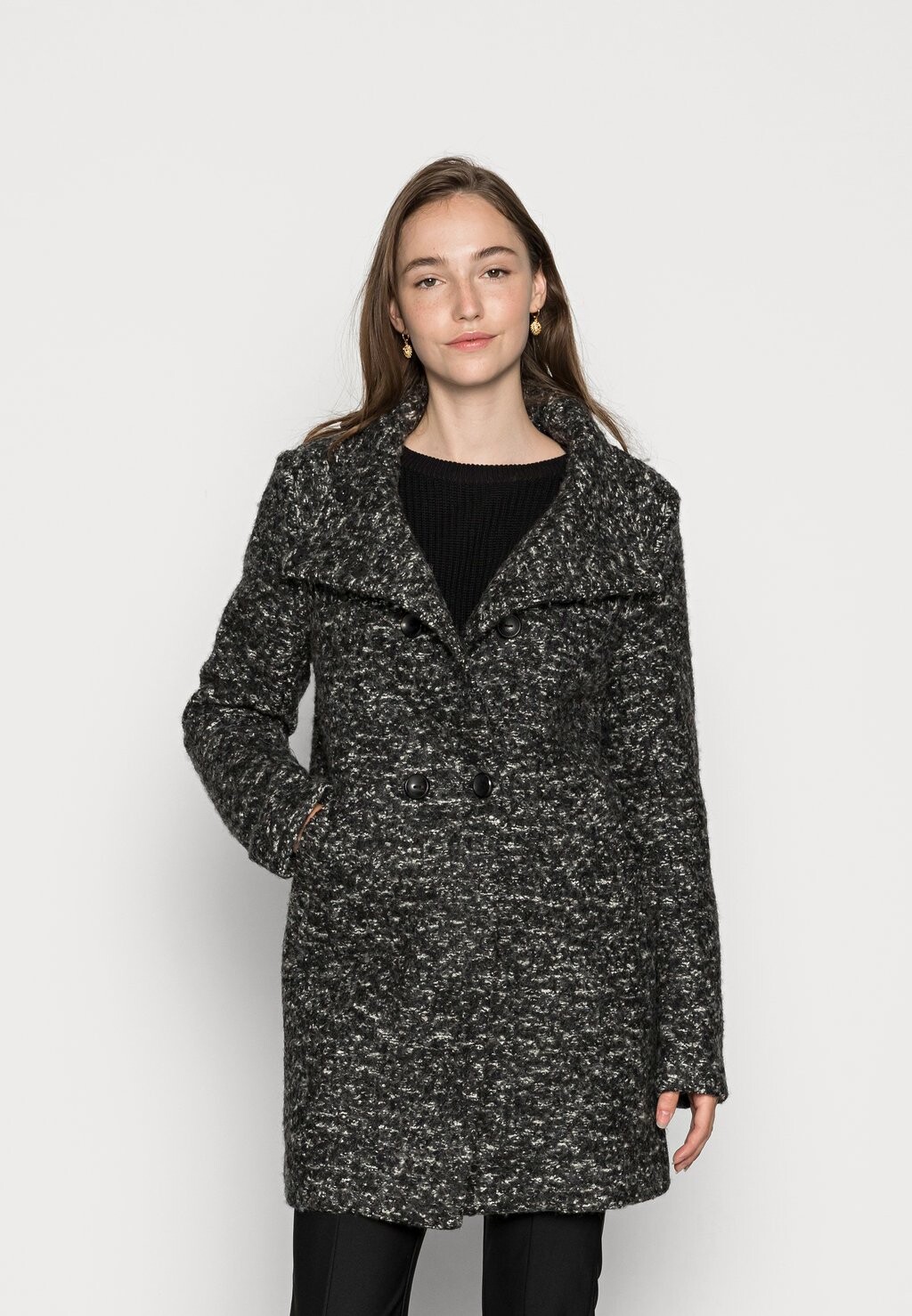 

Пальто ONLY NEWSOPHIA CC OTW, цвет blackmelange white