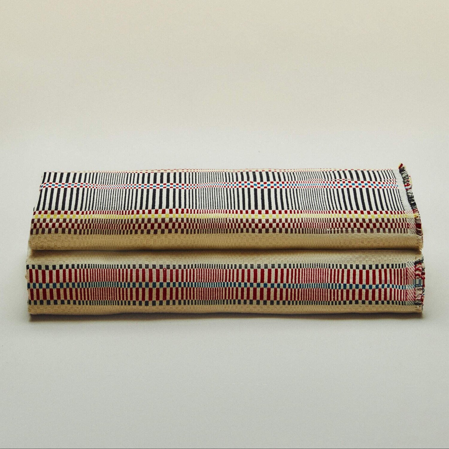 

Покрывало Zara Home х Collagerie Striped Jacquard Cotton, 230х250 см