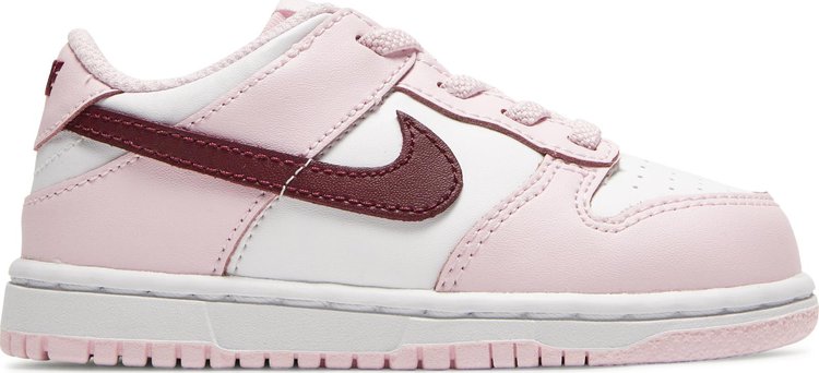 Nike dunk 2025 valentine's day