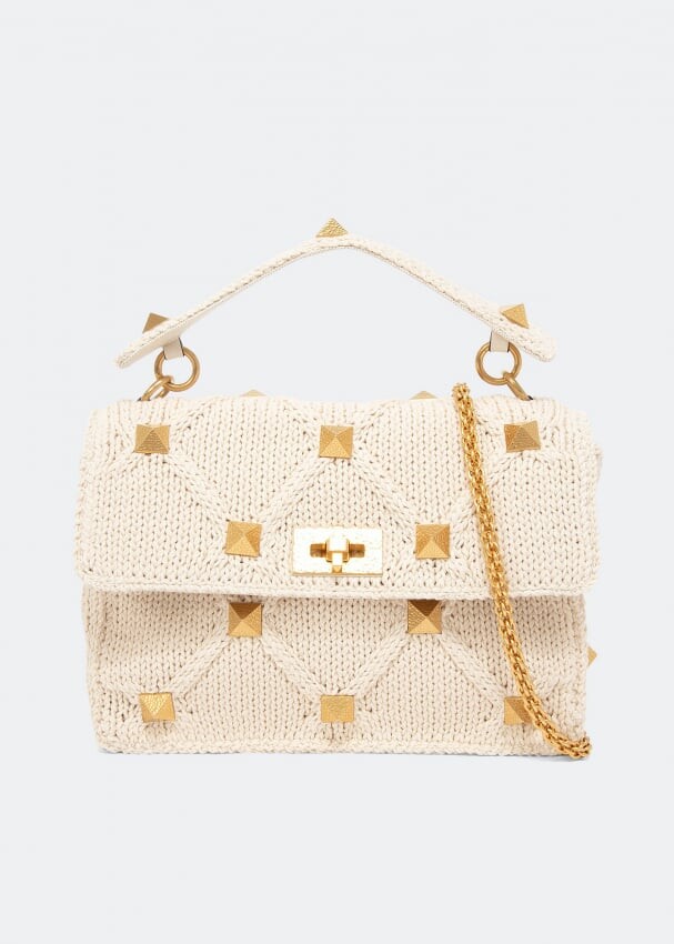 

Сумка VALENTINO GARAVANI Roman Stud knitted shoulder bag, белый