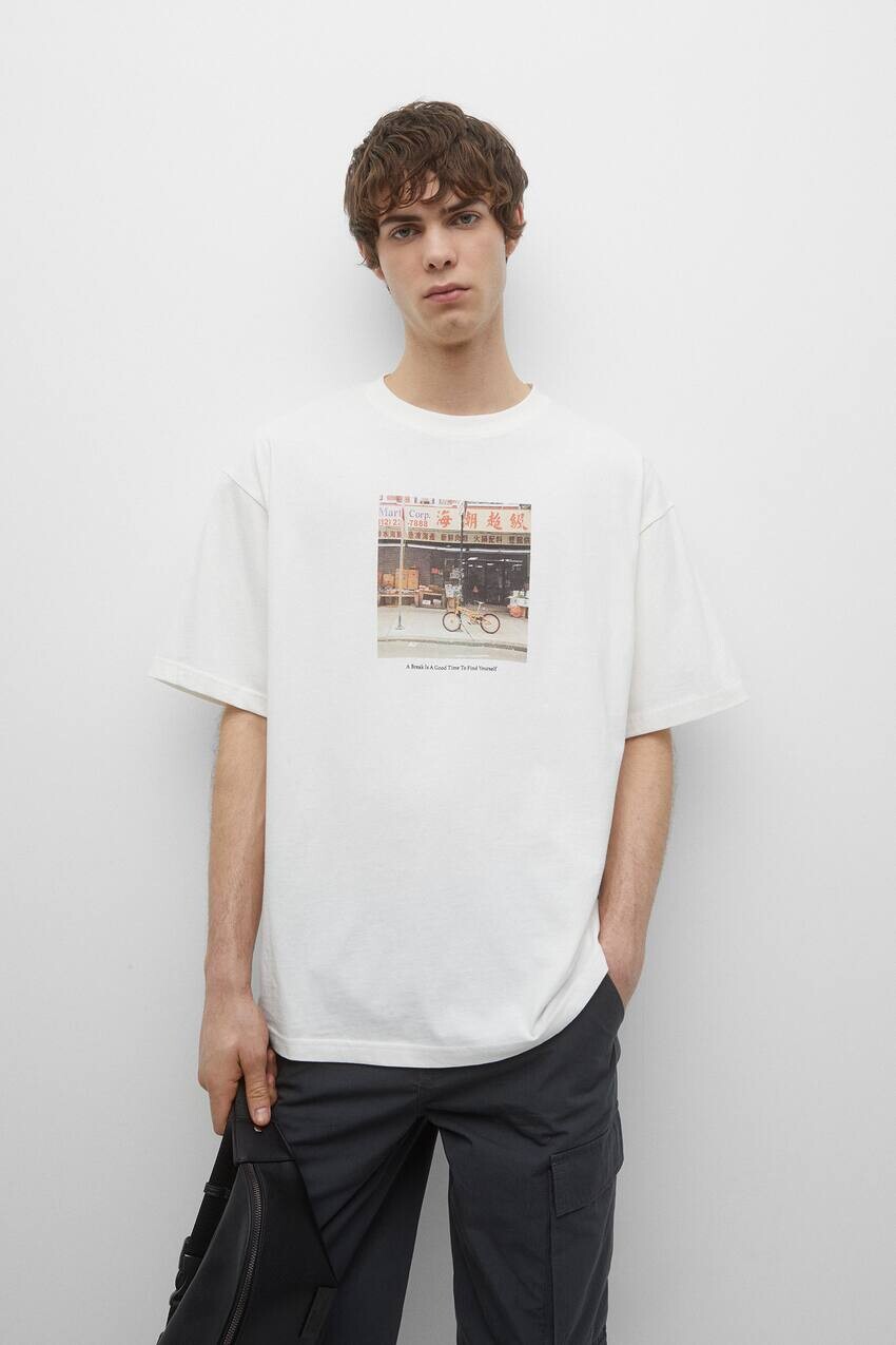 

Футболка с коротким рукавом с фото Pull&Bear, белый
