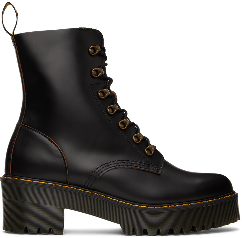 

Черные сапоги Леона Dr. Martens