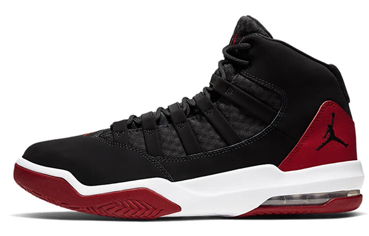 

Jordan Max Aura Черные замшевые винтажные баскетбольные кроссовки