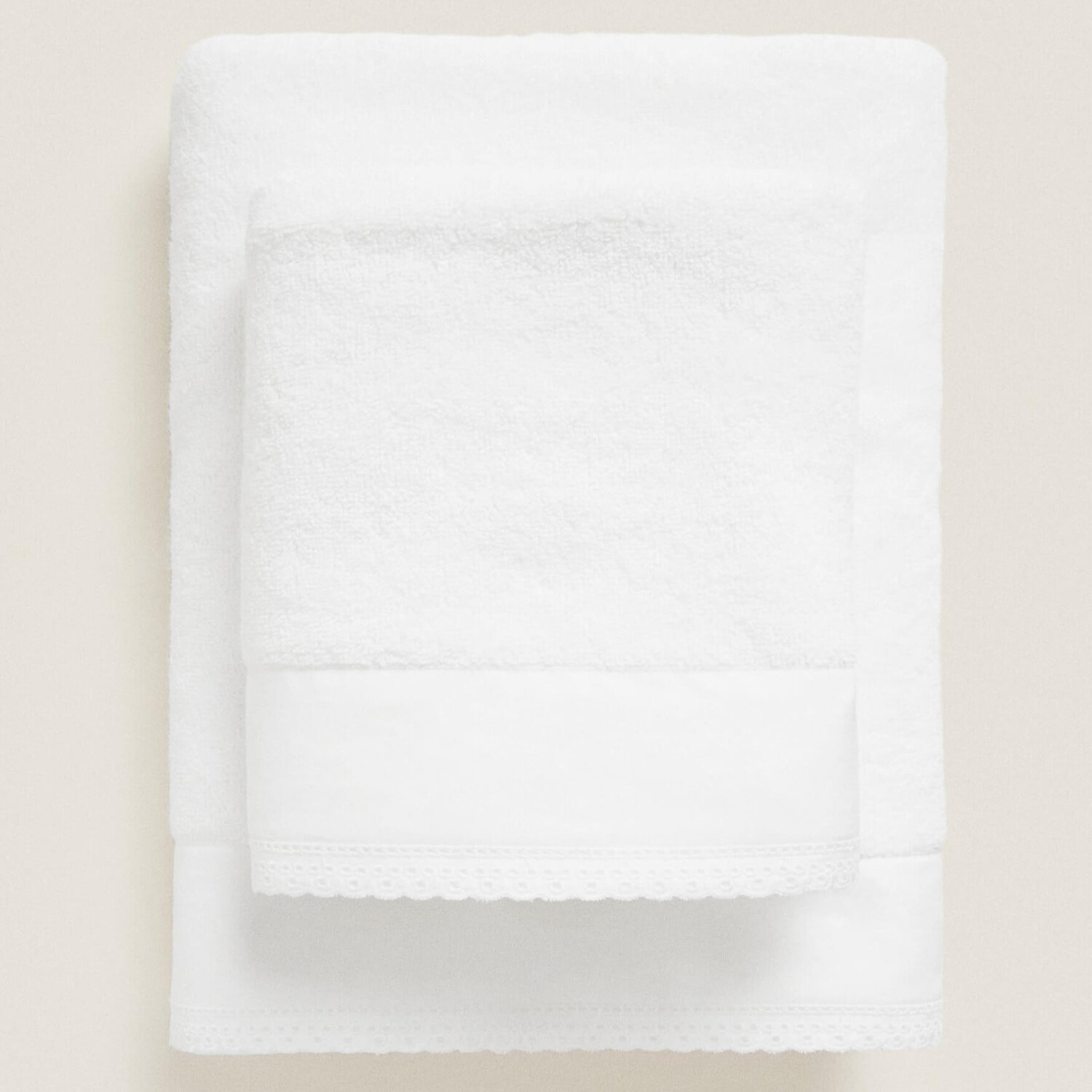 

Полотенце с вышитой лентой Zara Home, белый