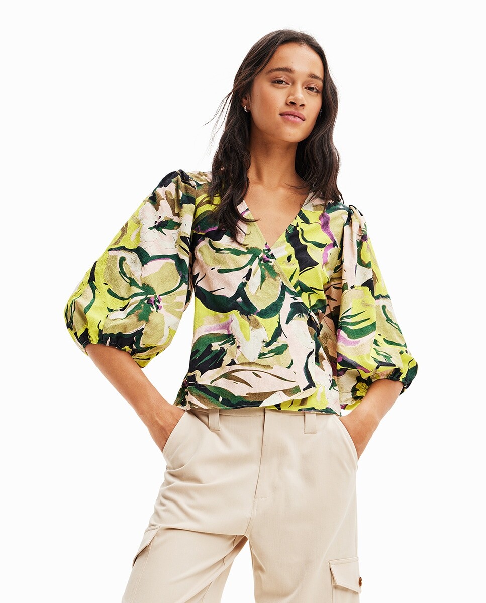 

Блузка с цветочным запахом Desigual