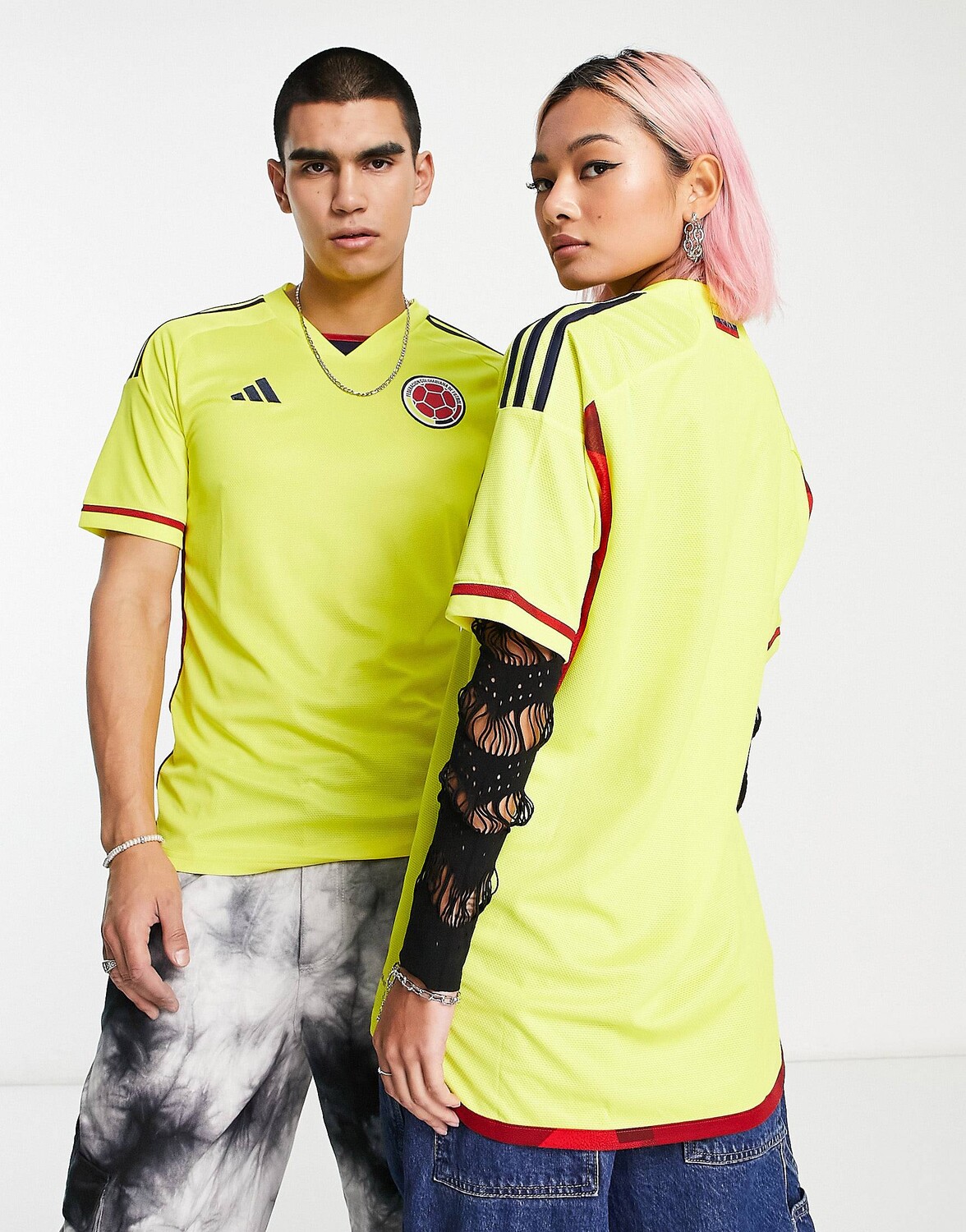 

Желтая домашняя футболка adidas Football Colombia World Cup 2022