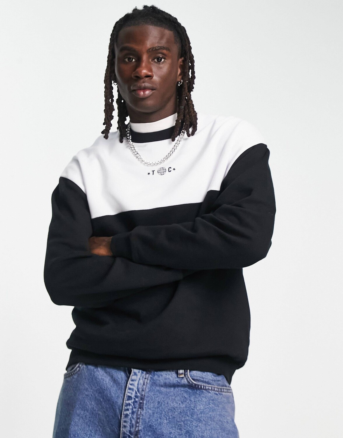 

Черно-белая толстовка оверсайз с текстовым принтом ASOS DESIGN, Черный