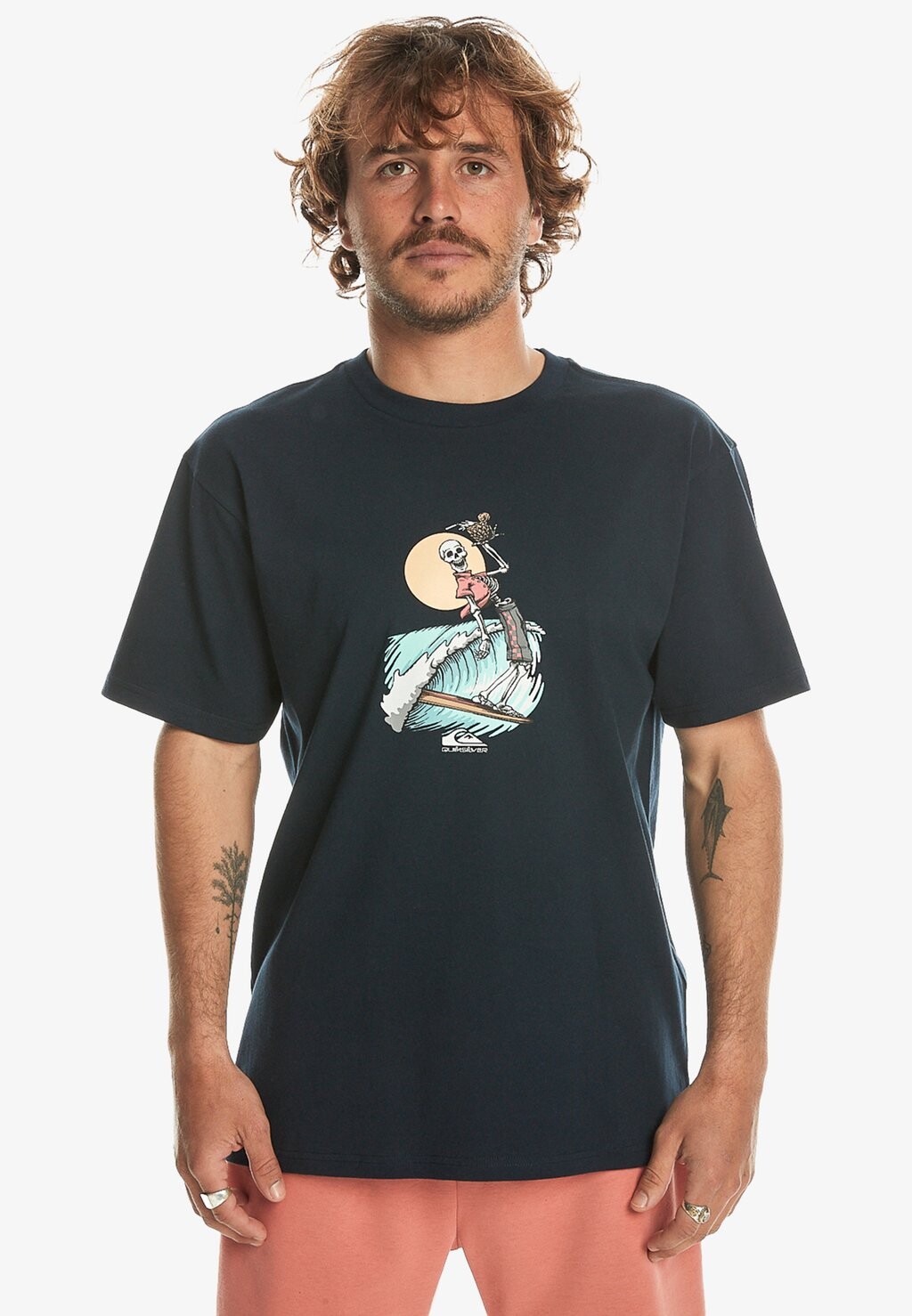

Принт на футболке Quiksilver, темно-синий Neverending Surf