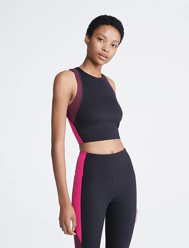

Спортивный топ Calvin Klein Performance Embrace Colorblock Cropped Tank, черный/розовый