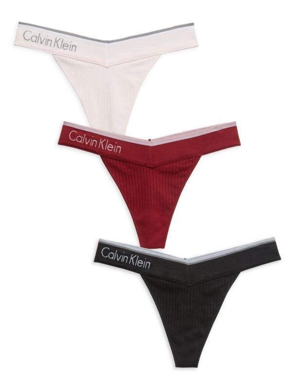 

Комплект Calvin Klein из 3 стрингов, черный/красный