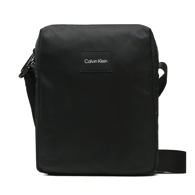

Сумка Calvin Klein CkMust T, черный