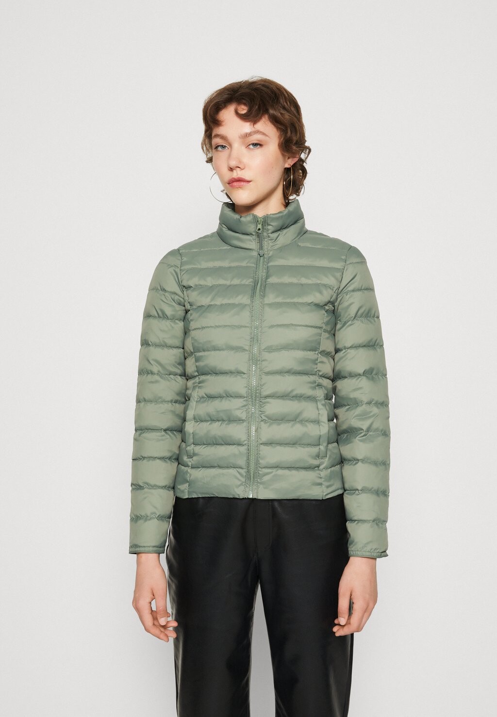 

Куртка ONLY NEWTAHOE QUILTED OTW, цвет sea spray