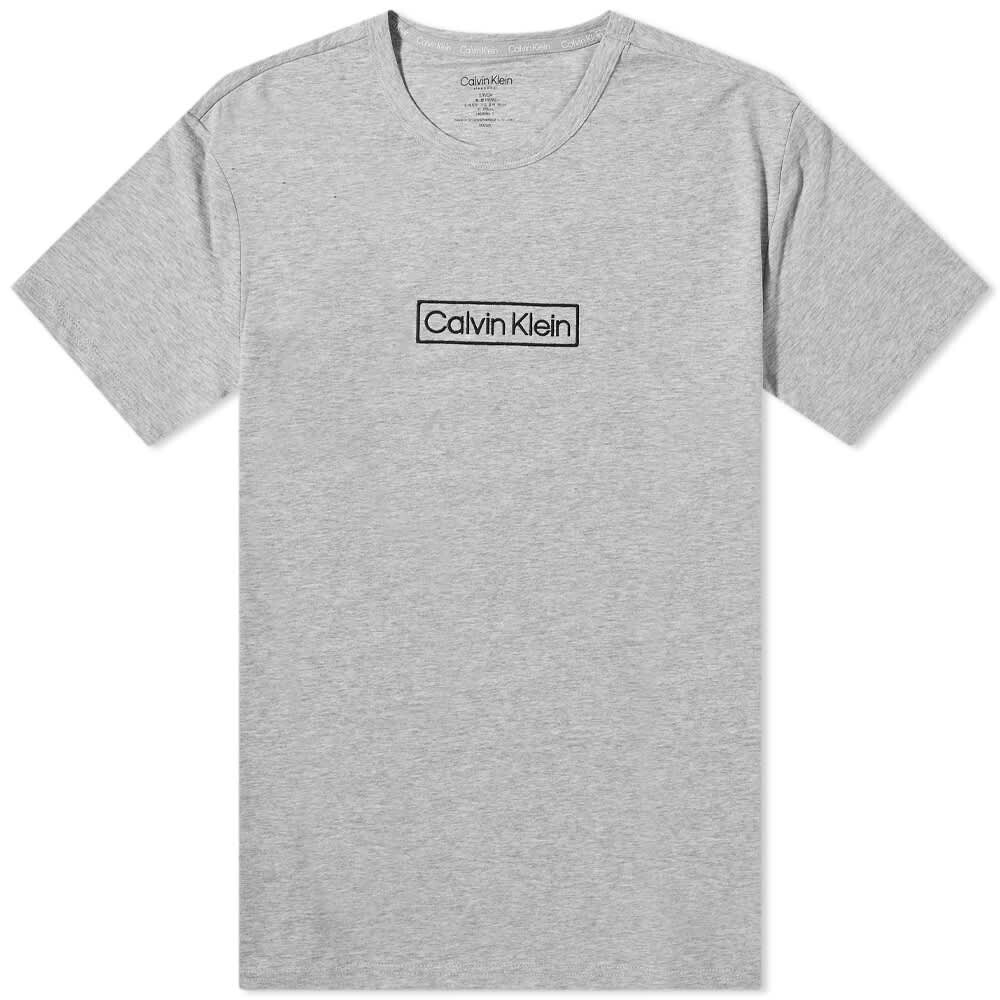 

Футболка Calvin Klein Box Logo Tee
