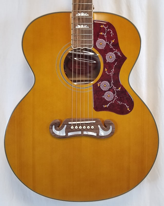 цена Epiphone Masterbilt J-200 All Solid Wood Acoustic Electric Guitar Aged Antique Natural Gloss 2022 IGMTJ200ANAGH1