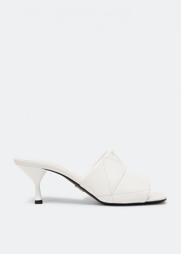 

Сандалии PRADA Quilted nappa leather sandals, белый