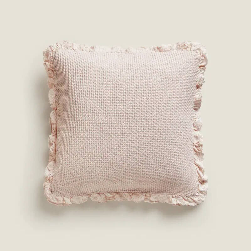 

Чехол для декоративной подушки Zara Home Waffle Embroidered Ruffled, бледно-розовый