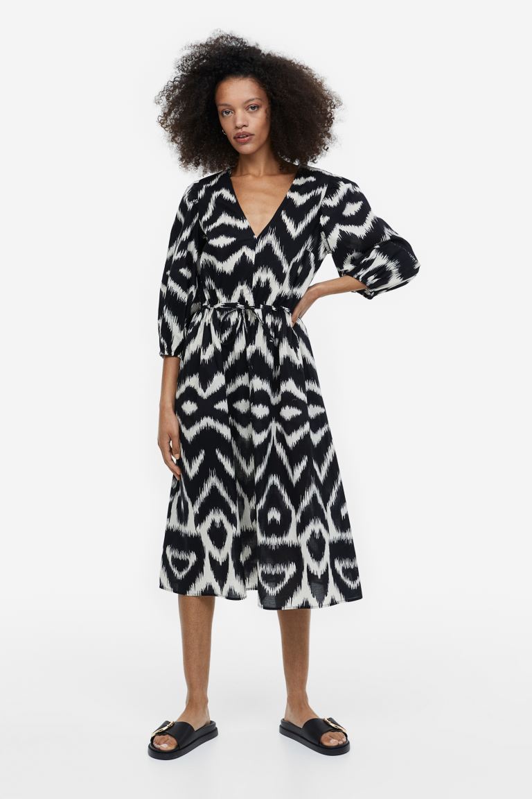 цена Хлопковое платье с объемными рукавами H&M, черный/с рисунком