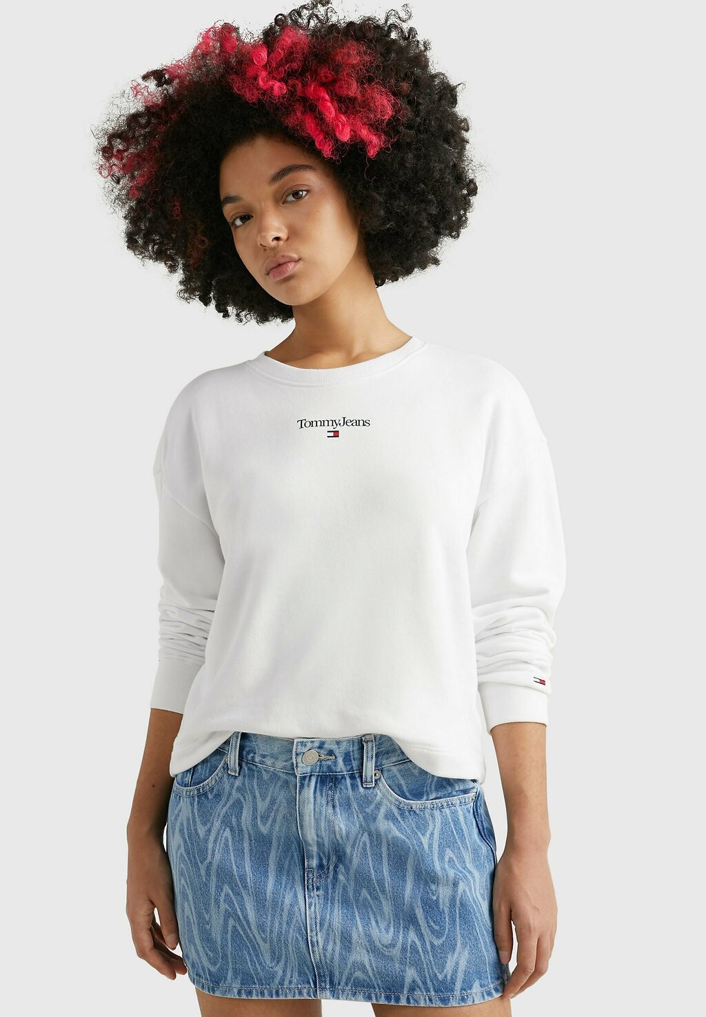 

Толстовка Tommy Jeans, белый