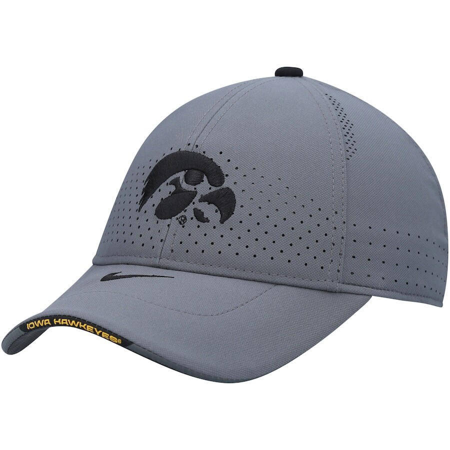 

Бейсболка Nike Iowa Hawkeyes, серый