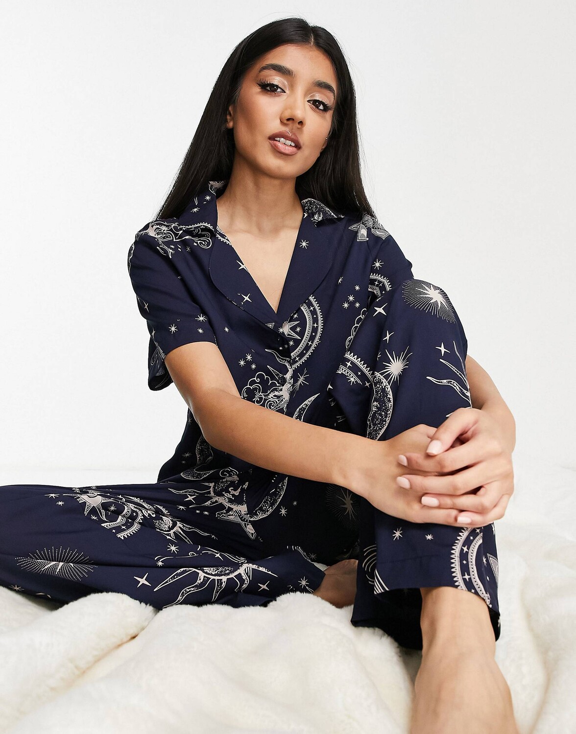 

Темно-синий пижамный комплект из рубашки и брюк ASOS DESIGN modal horoscope
