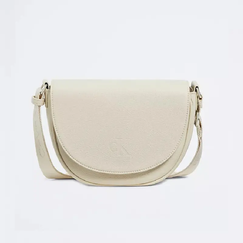 

Сумка Calvin Klein All Day Saddle, кремовый