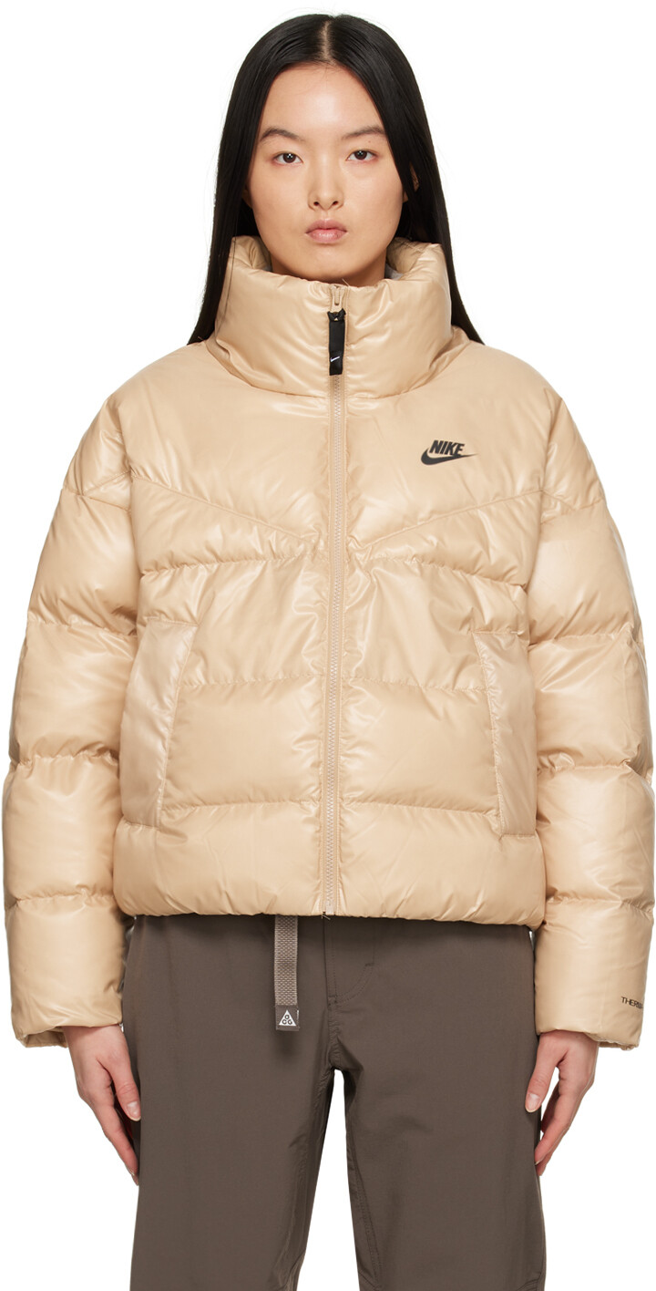 

Пуховик Therma-FIT Sportswear бежевого цвета Nike, Бежевый